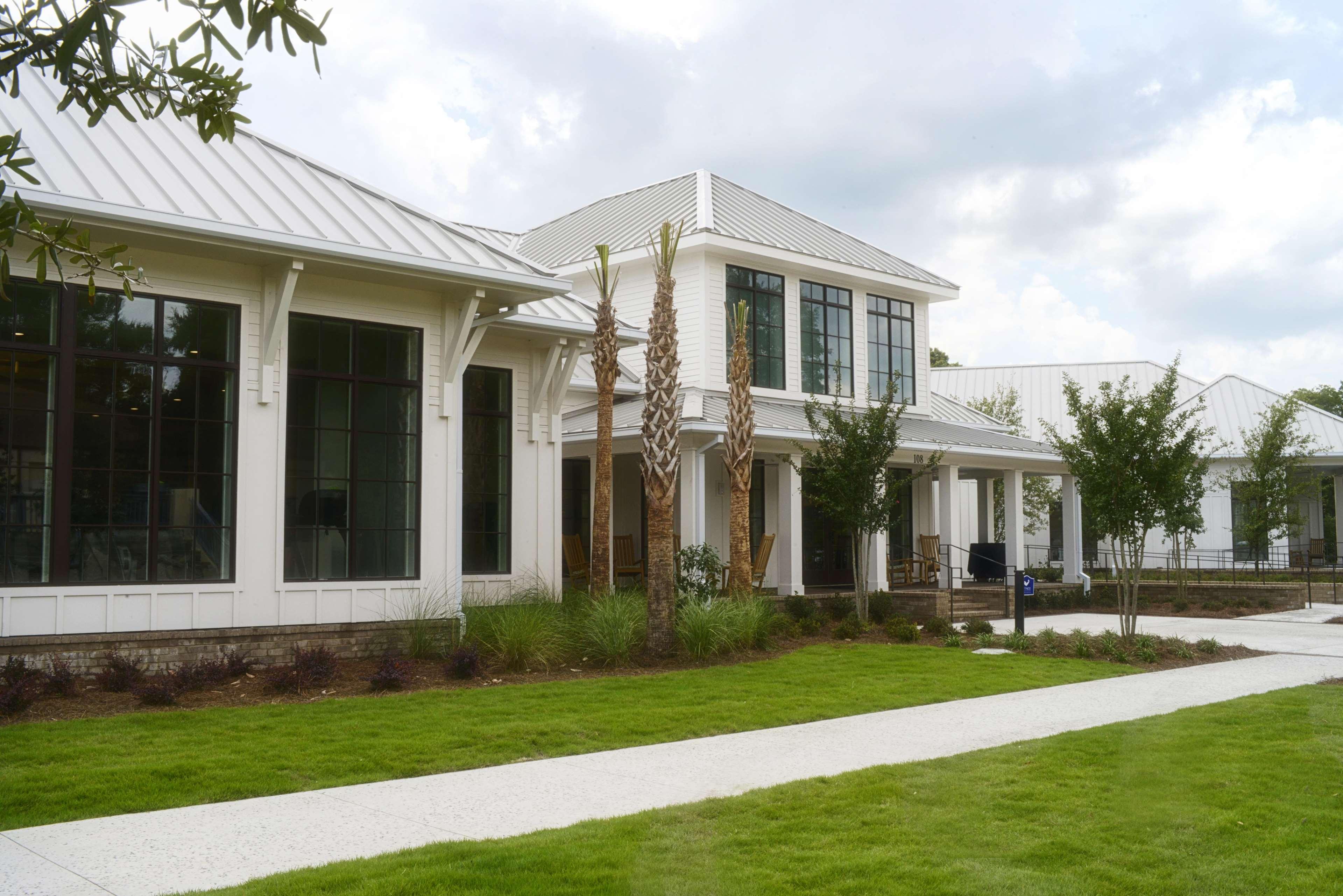 Embassy Suites By Hilton Myrtle Beach Oceanfront Resort Exterior foto